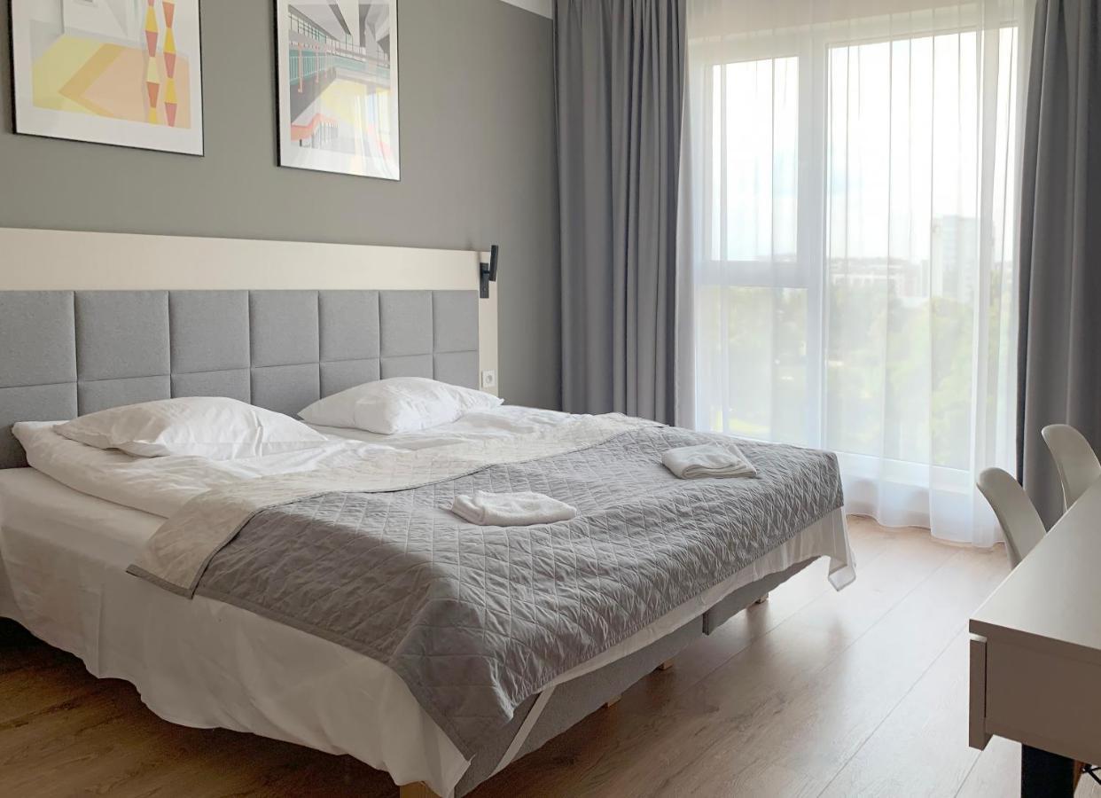 404 Rooms Wolska Apartament Varşovia Exterior foto